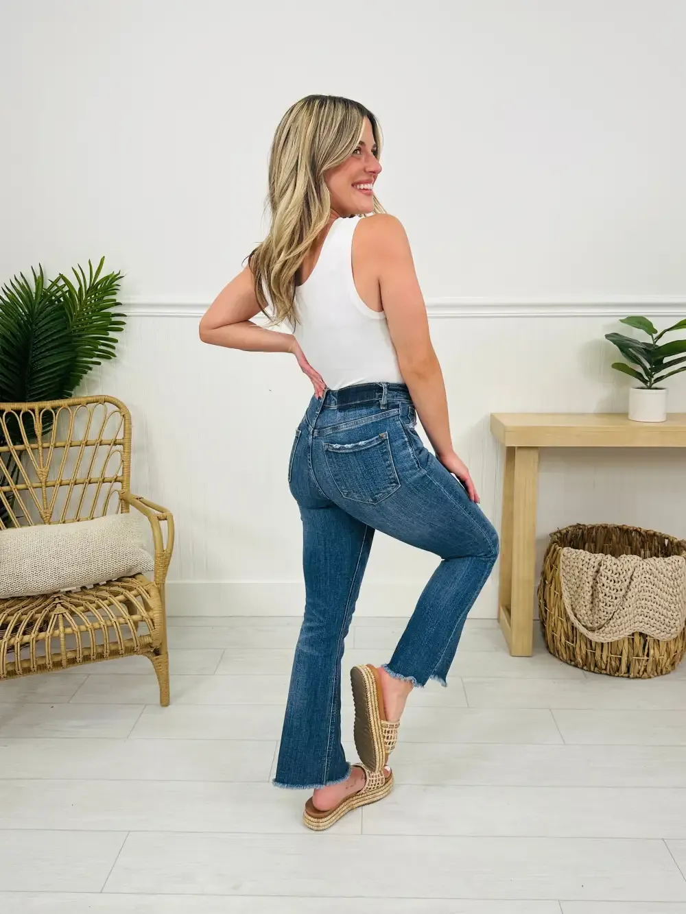 Catching On Tummy Control Jeans