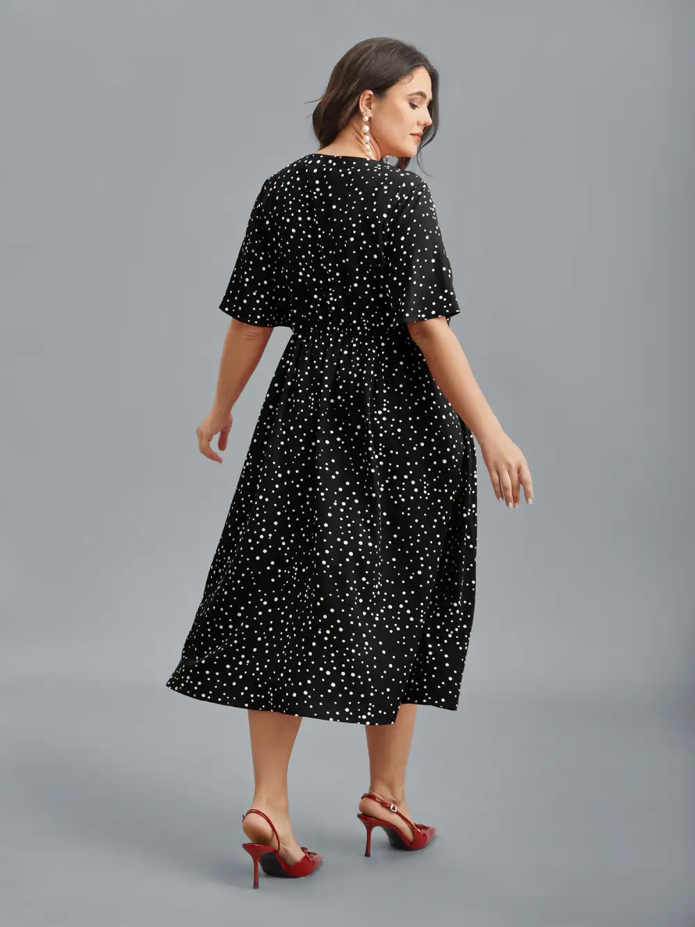 Polka Dots Print Cut-Out Flutter Sleeve Midi Dress