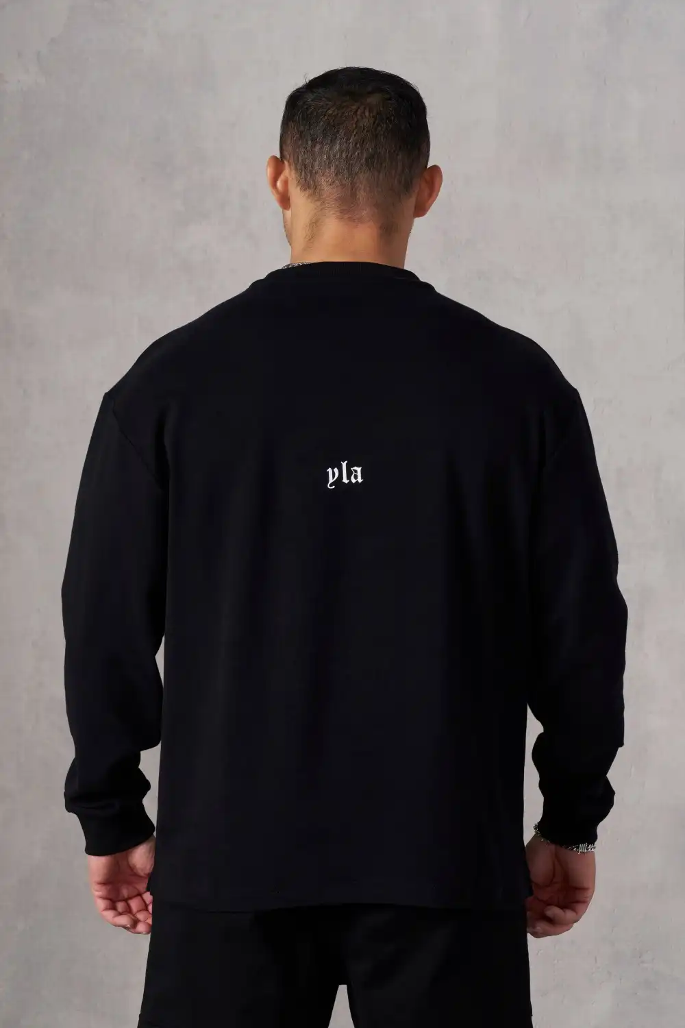 4091 - Cloudfoam Blackletter Longsleeves