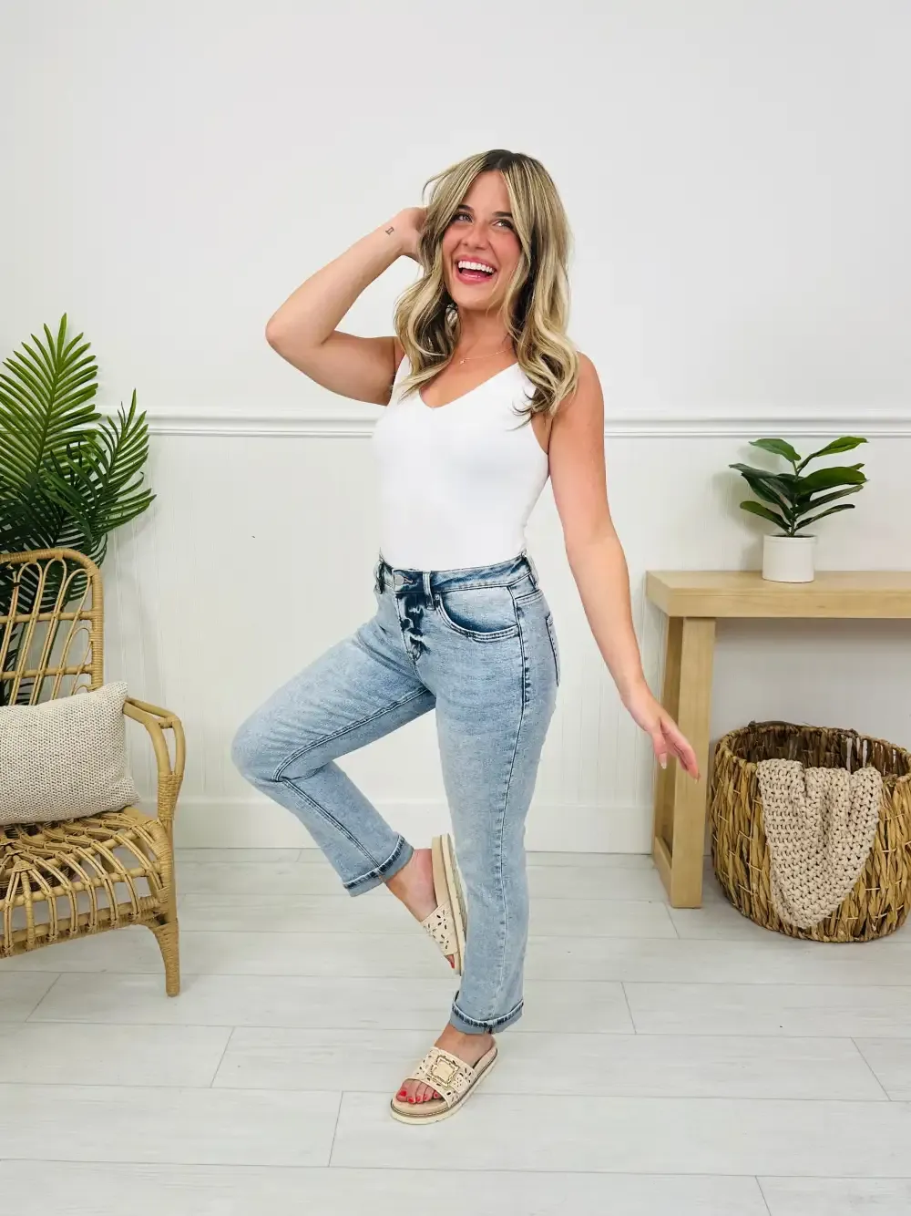 Take My Advice Tummy Control MOCO Exclusive Straight Jeans