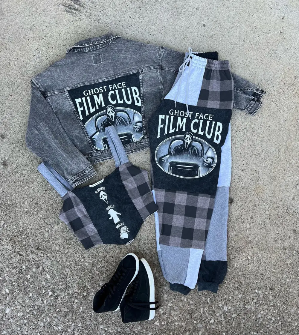 3 piece set tank jacket and bottoms how perfect and cozy piece for your Halloween day