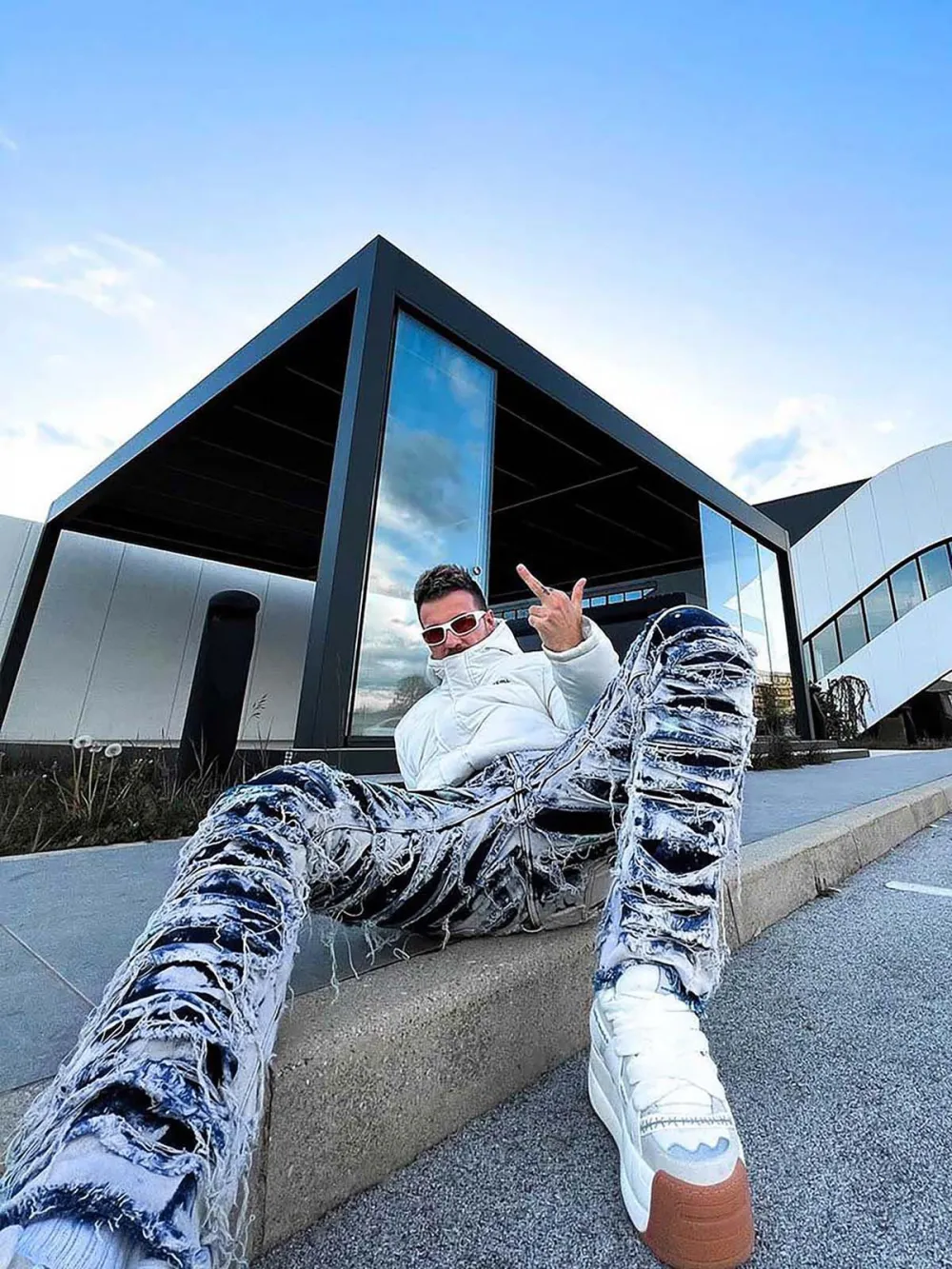 High Street Old Washed Slim Fit Jeans Pants - 1492