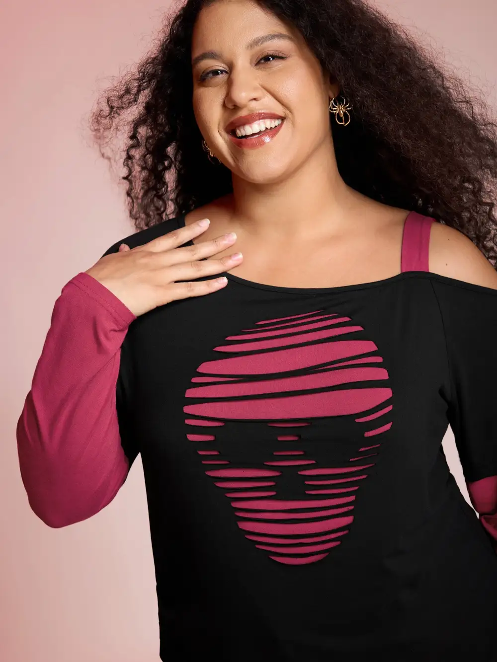 2-in-1 Supersoft Spooky Skull Print T-Shirt