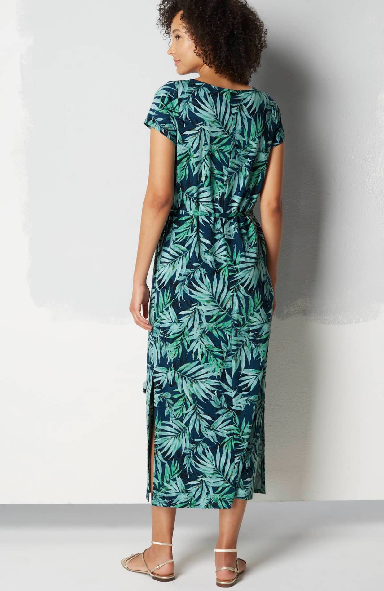 cap-sleeve maxi dress