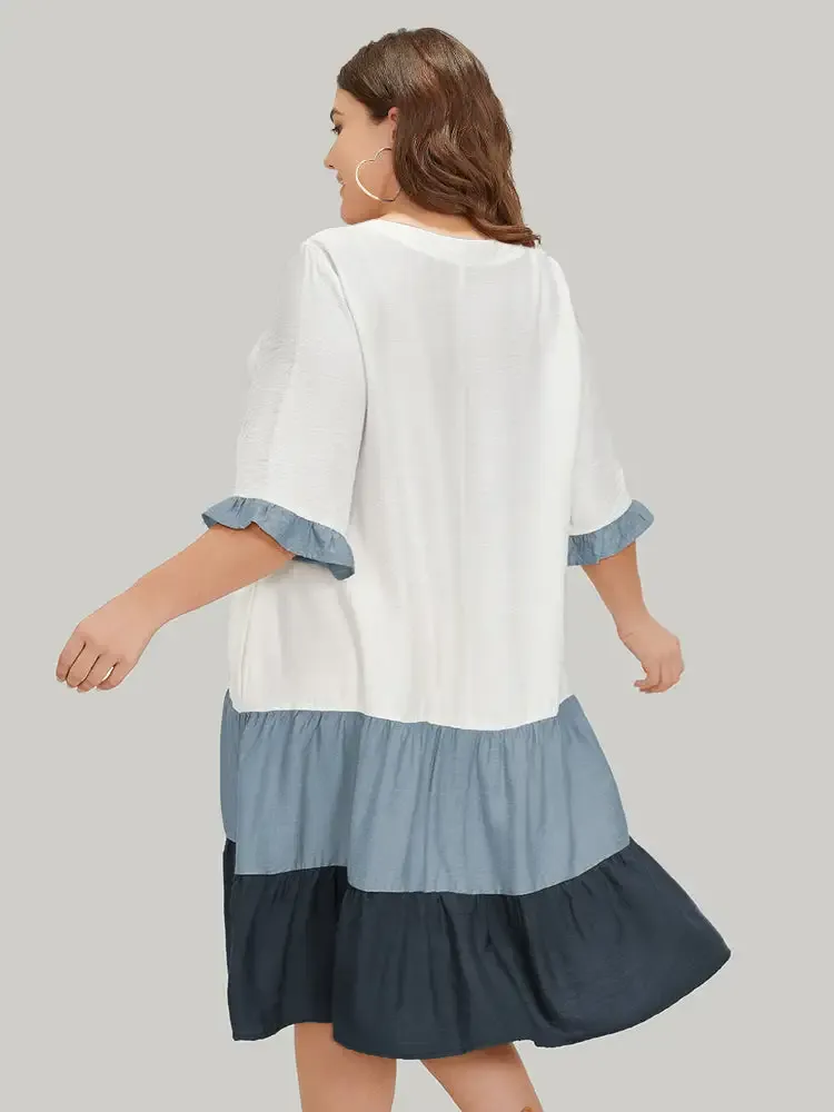 Color Block Contrast Pocket Pleated Knot Neck Dress