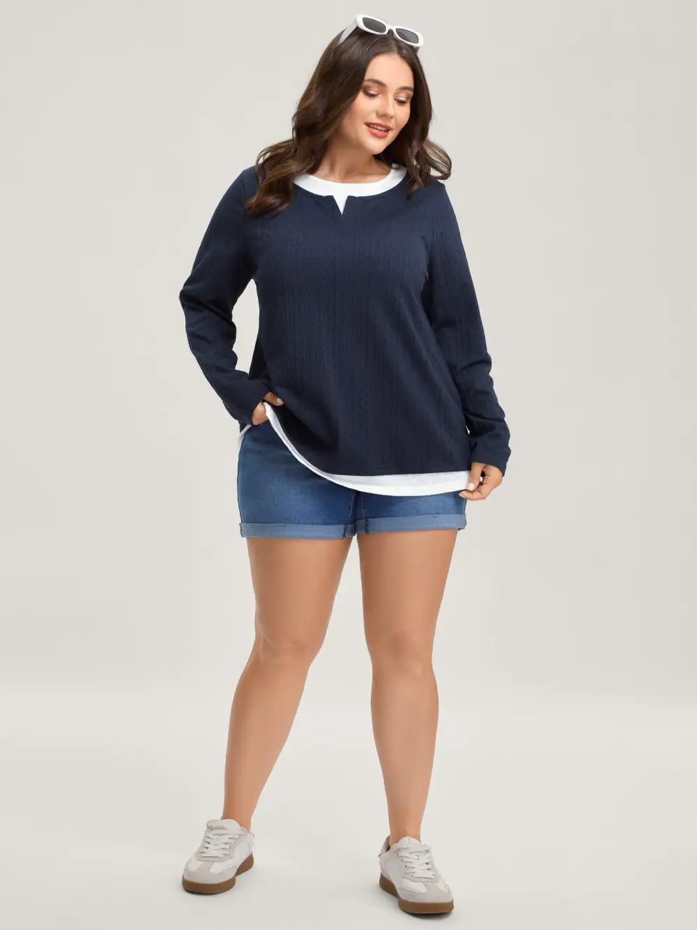 Textured Spliced Round Neck Solid T-Shirt