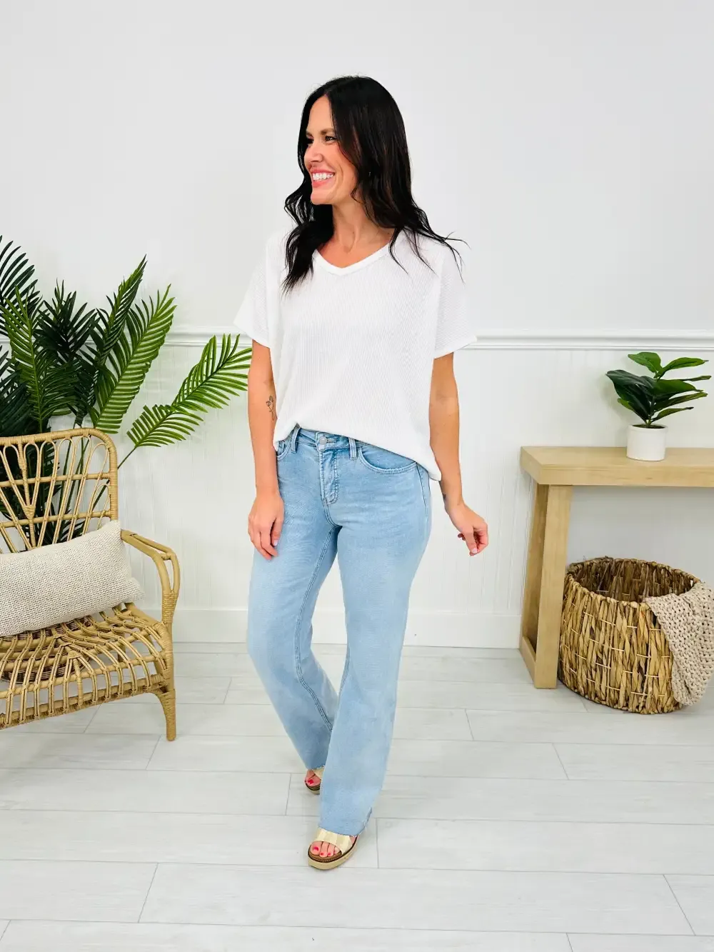 Feeling Brand New Slim Wide Leg Tummy Control Jeans