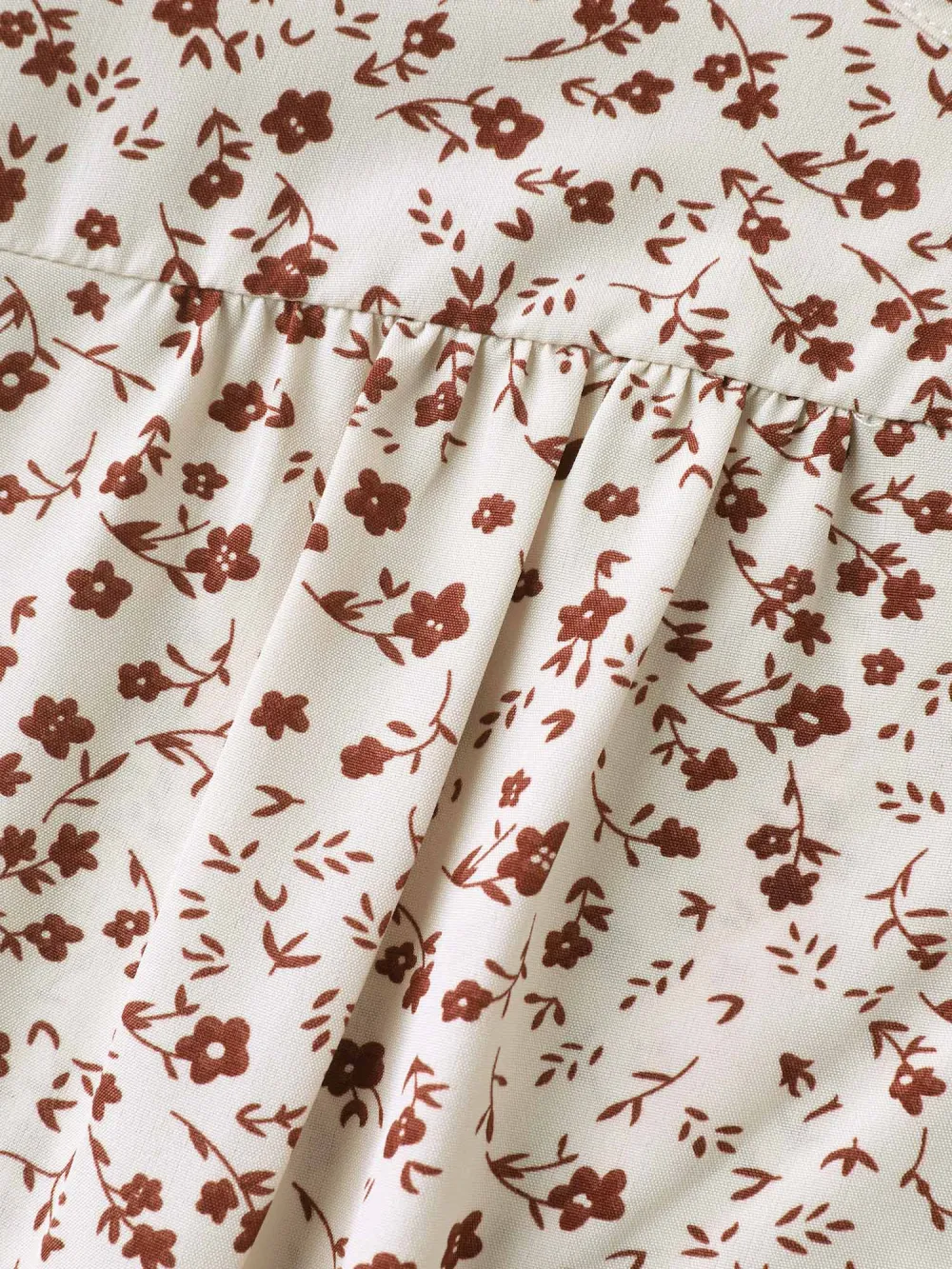 Ditsy Floral Print Lotus Leaf Sleeve Shirt