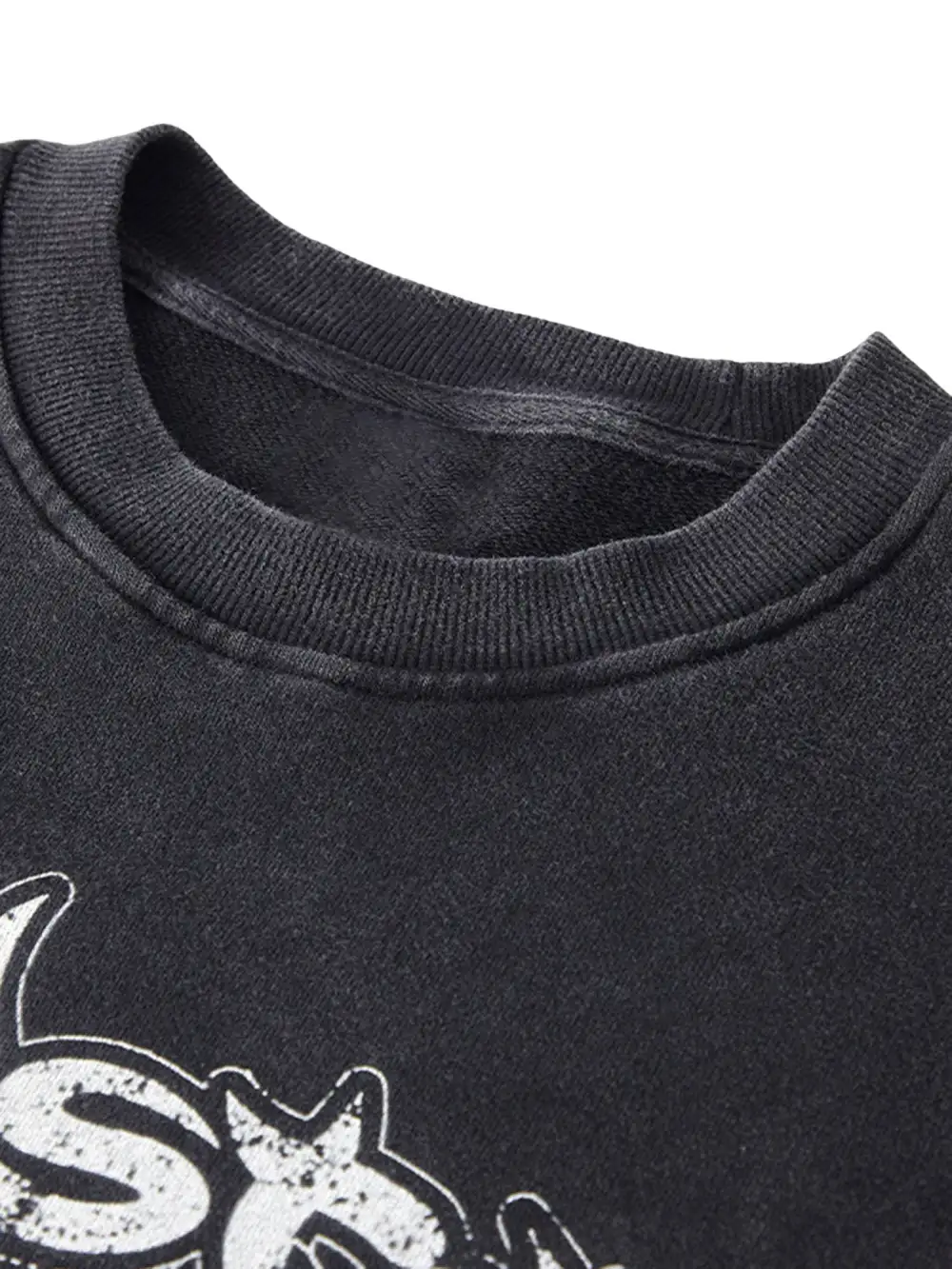 Batik Distressed Loose Round Neck Sweatshirt - 1898