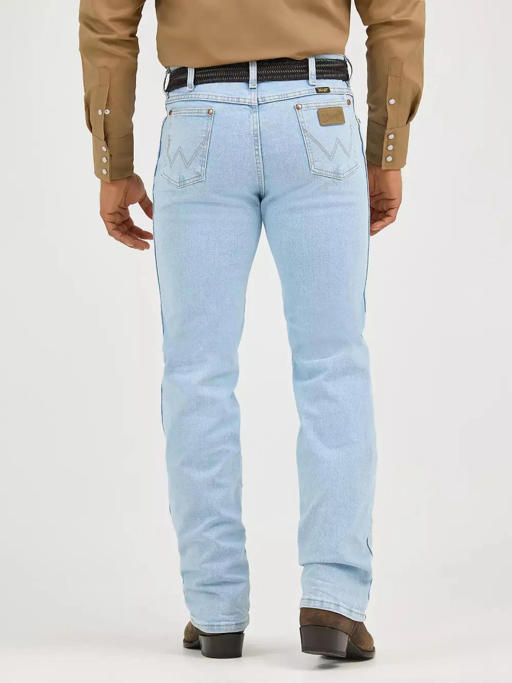 WRANGLER COWBOY CUT SLIM FIT ACTIVE FLEX JEANS IN BLEACH