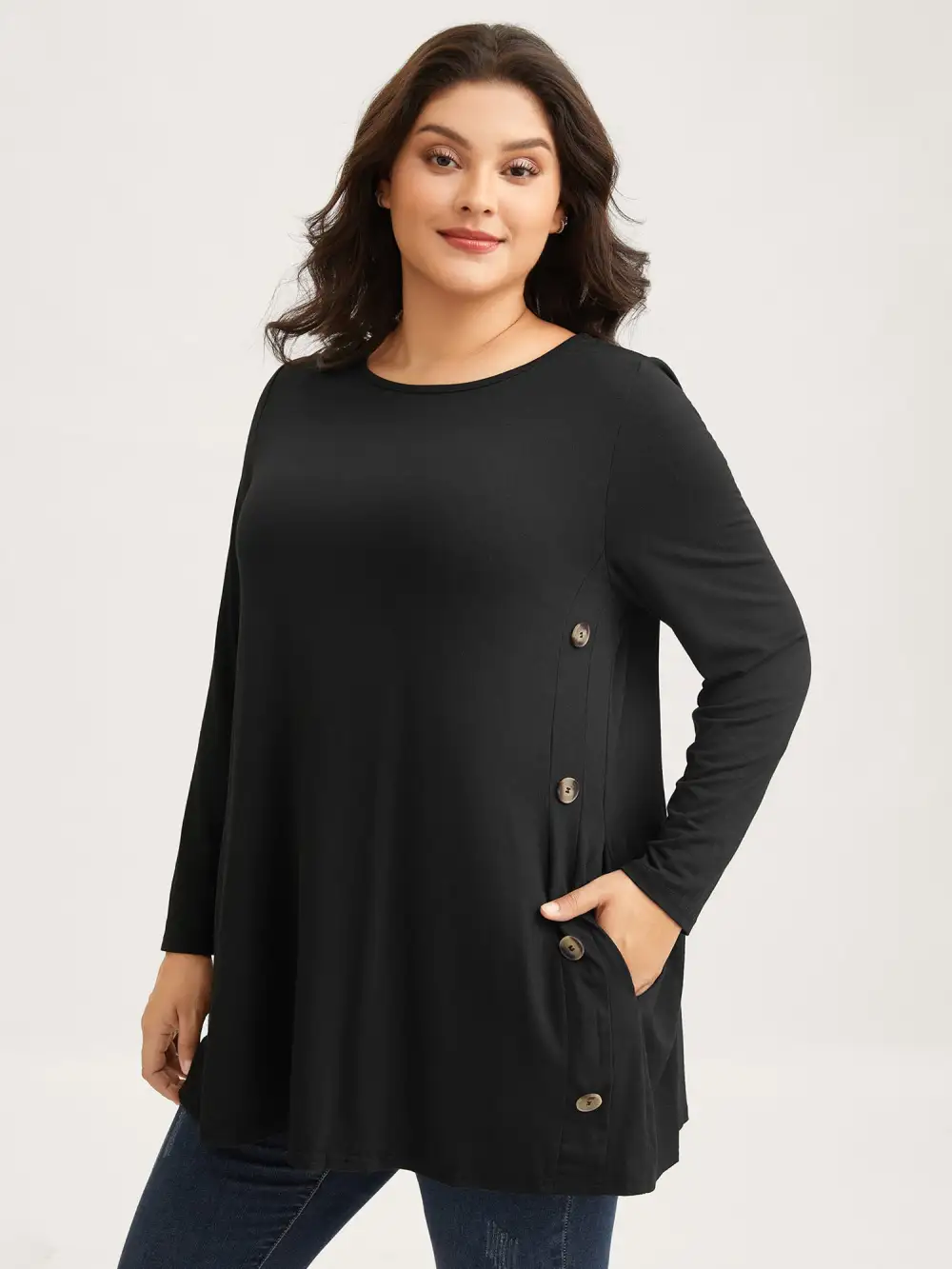 Round Neck Button Slim-Fit Knit Top