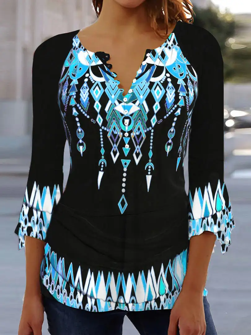 Women's Graphic Printed 3/4 Sleeve V-neck Top