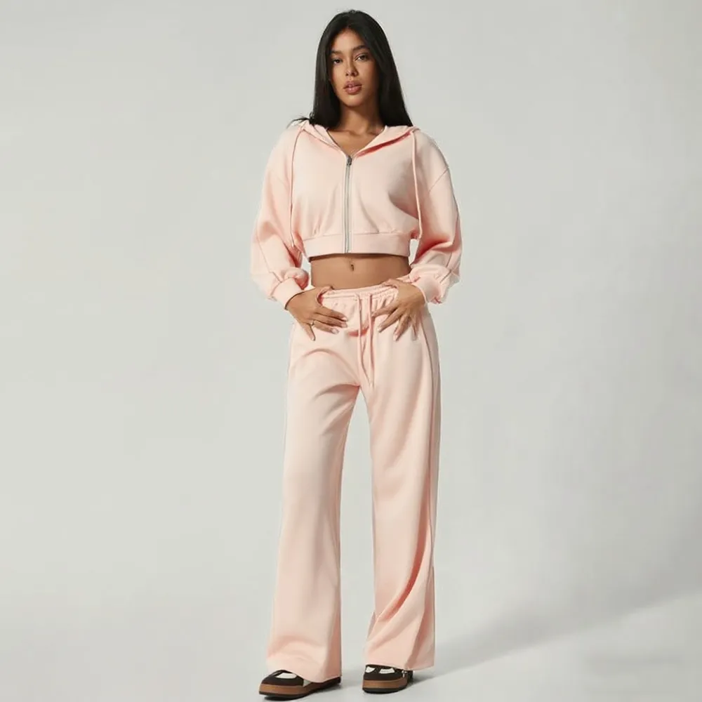 2-Piece Set: Cropped Hoodie & Wide-Leg Pants – Soft, Quick-Dry, with Pockets