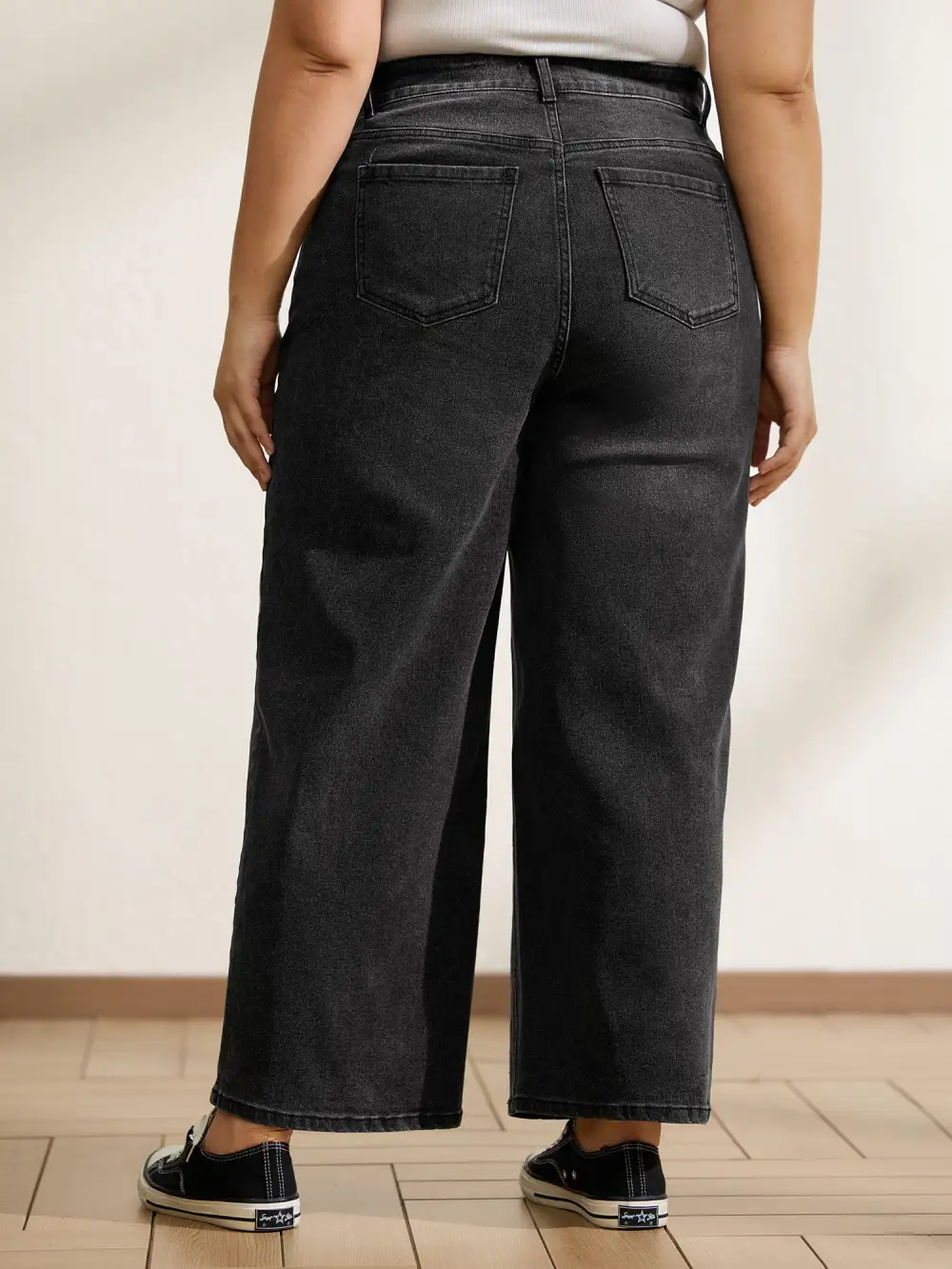 Vintage Wash Stretchy Straight-Leg Jeans