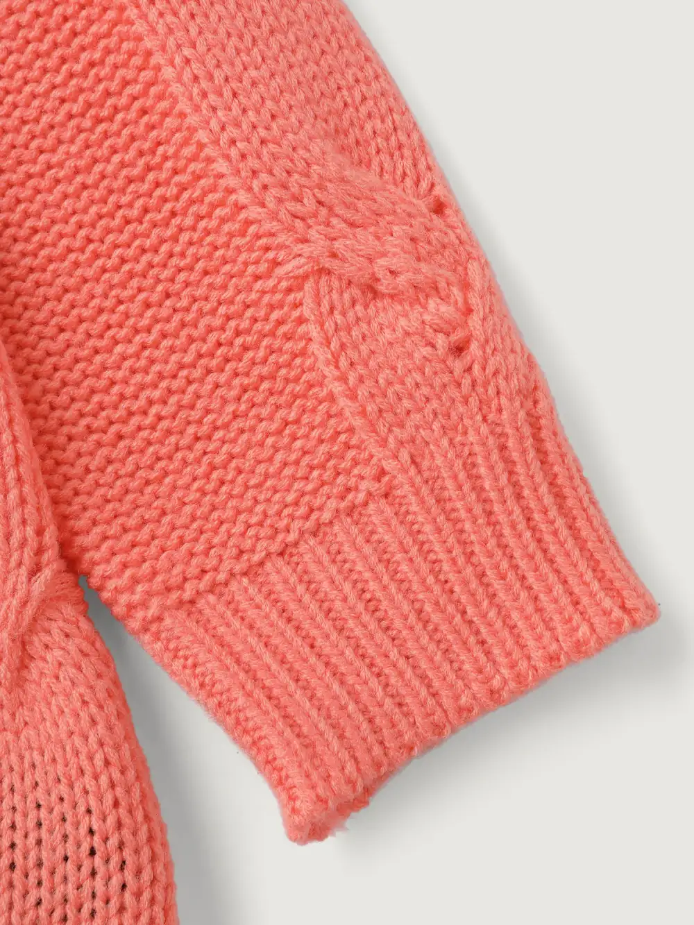 Cable Knit V-Neck Solid Pullover