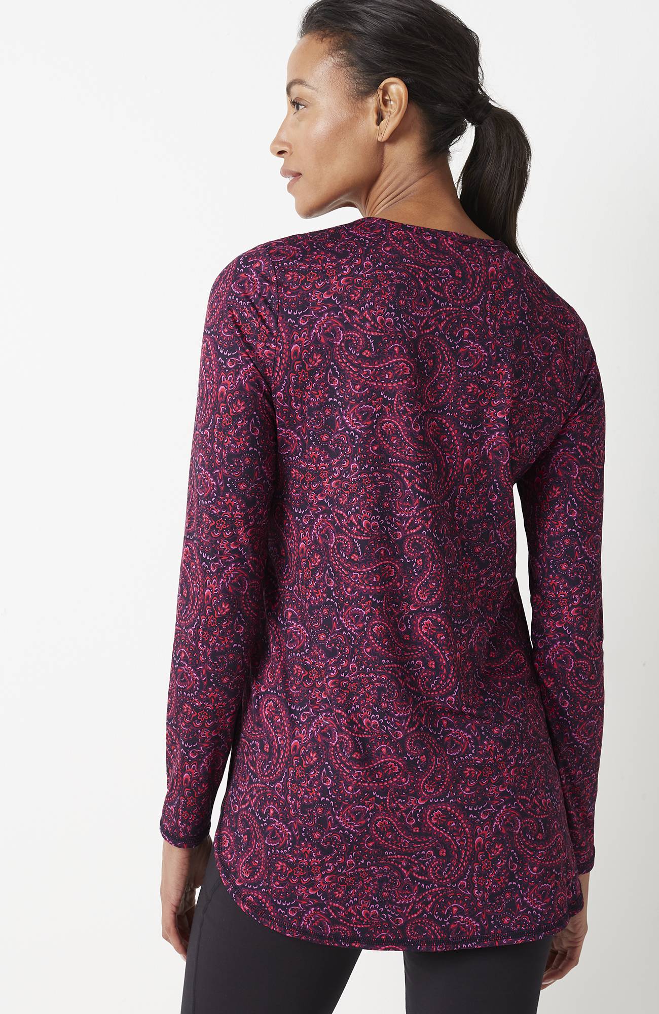 fit performance long-sleeve tee