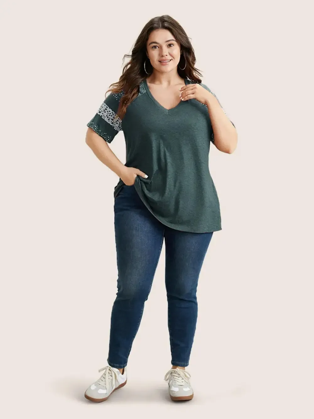 Ditsy Floral Colorblock Contrast Raglan Sleeve T-Shirt