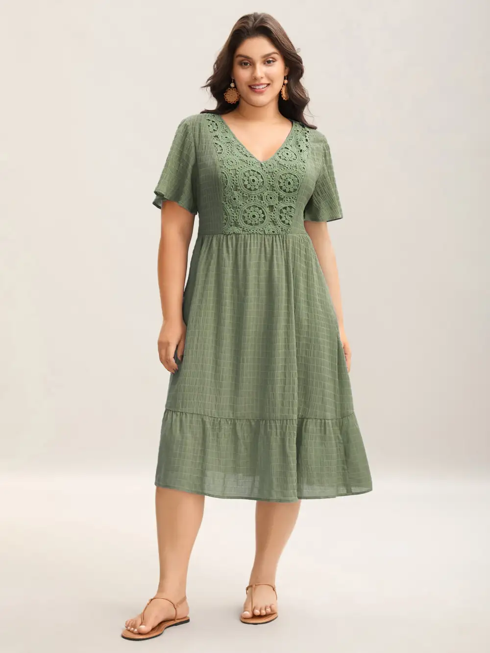 Lace Textured Pockets Tiered Midi Dress