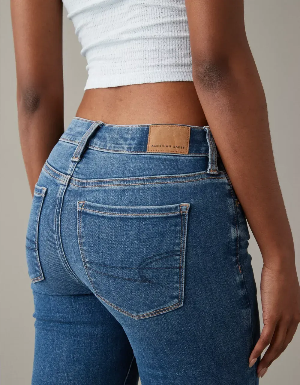 Mom Jeans Next Level High-Waisted Skinny Kick Jean