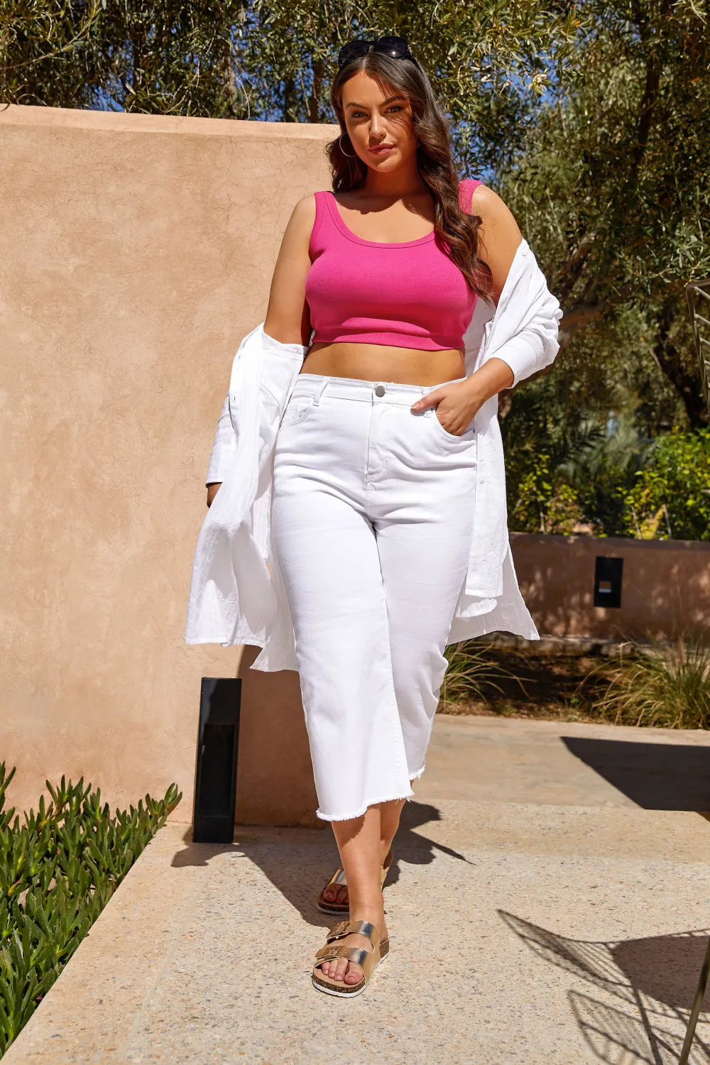 YOURS Curve Black Stretch Wide Leg Cropped Jeans
