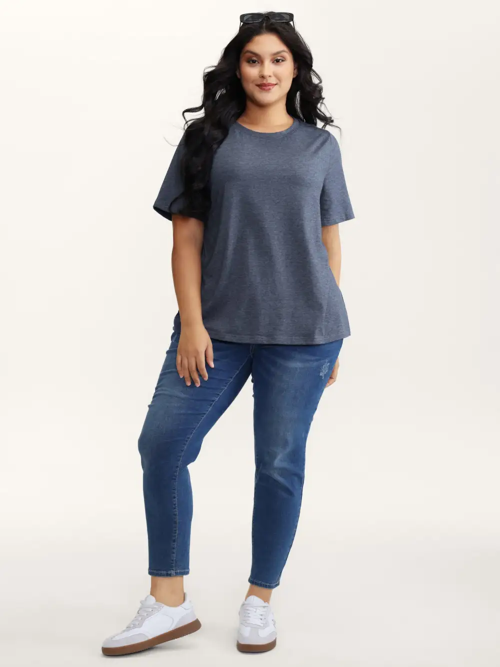 Stretchy Round Neck Solid T-Shirt