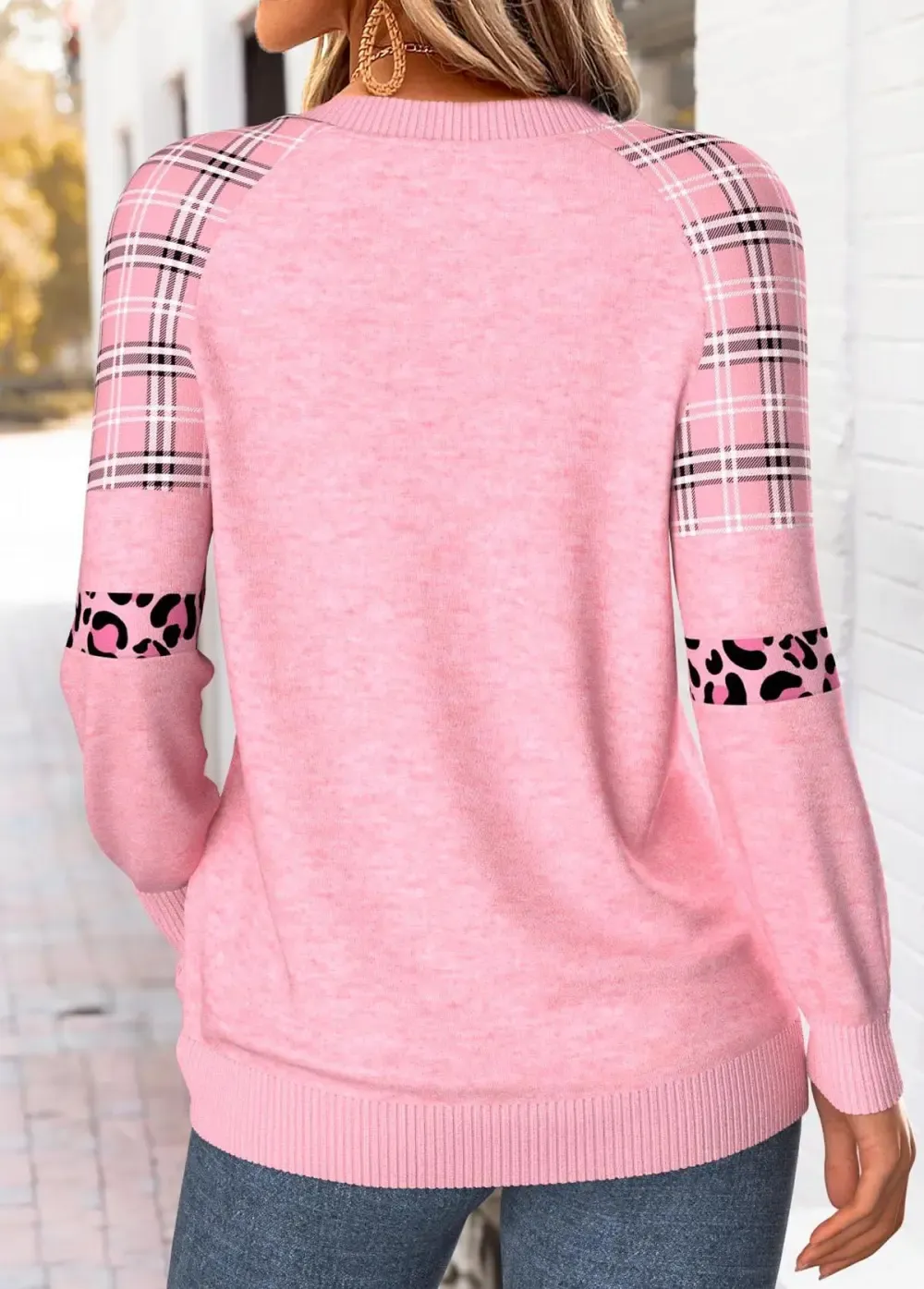 Christmas Light Pink Tummy Coverage Long Sleeve Sweatshirt