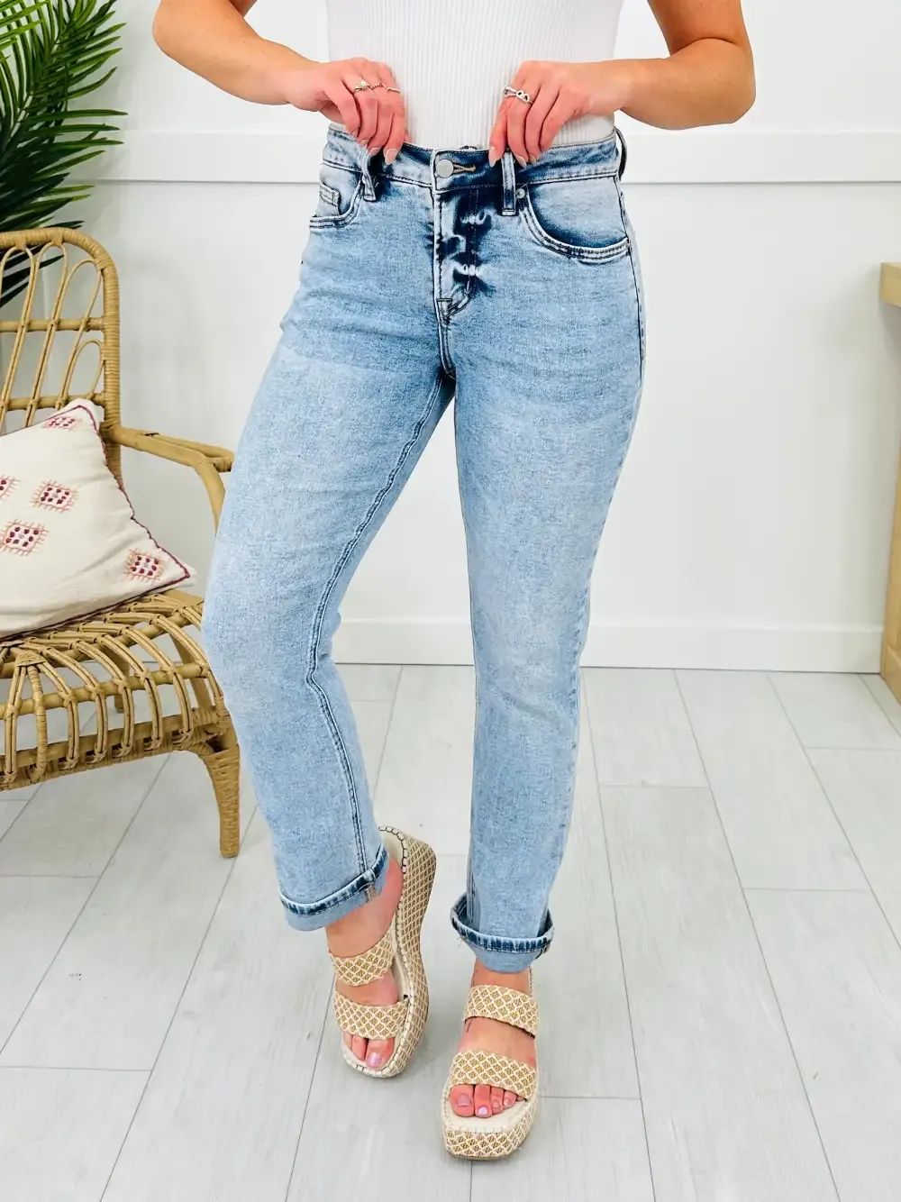 Take My Advice Tummy Control MOCO Exclusive Straight Jeans