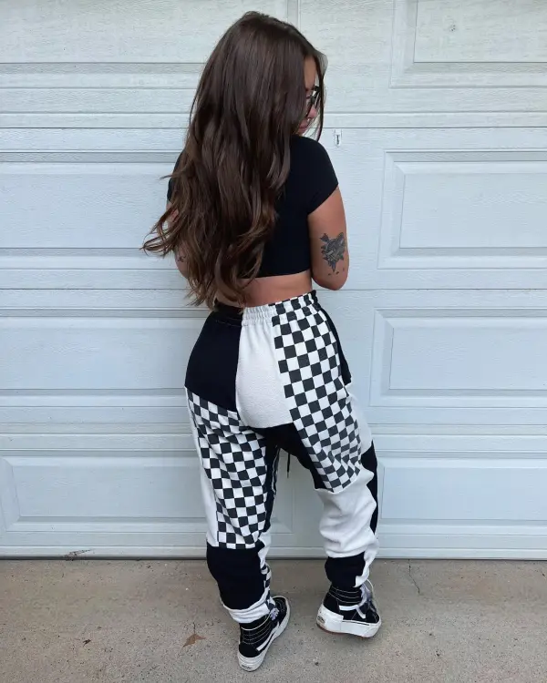 Grey sweatpants how perfect and cozy piece for your Halloween day