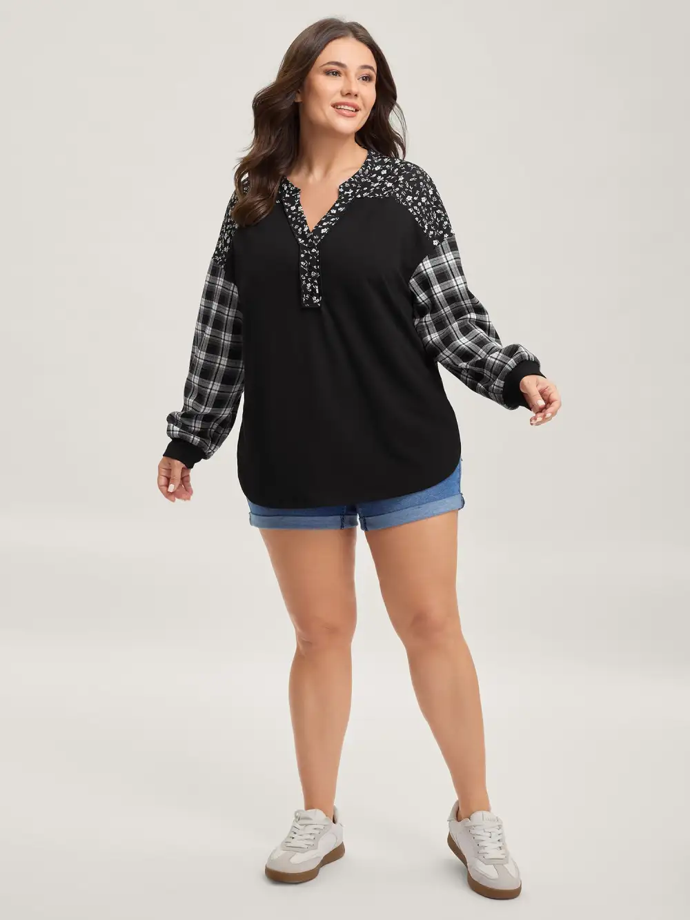 Checkered Print Contrast Notched Collar Sweatshirt