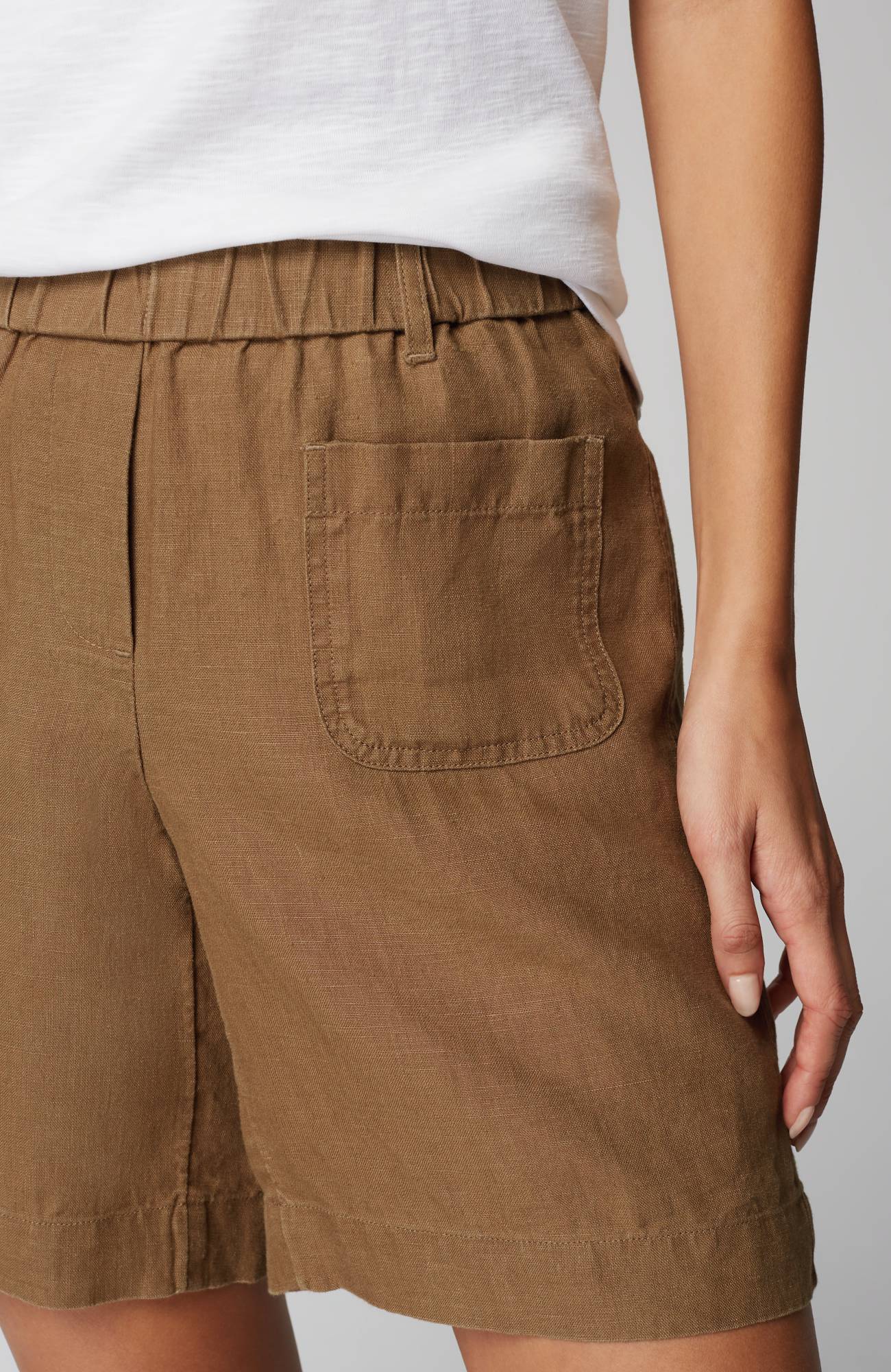 Linen Patch-Pocket Pull-On Shorts