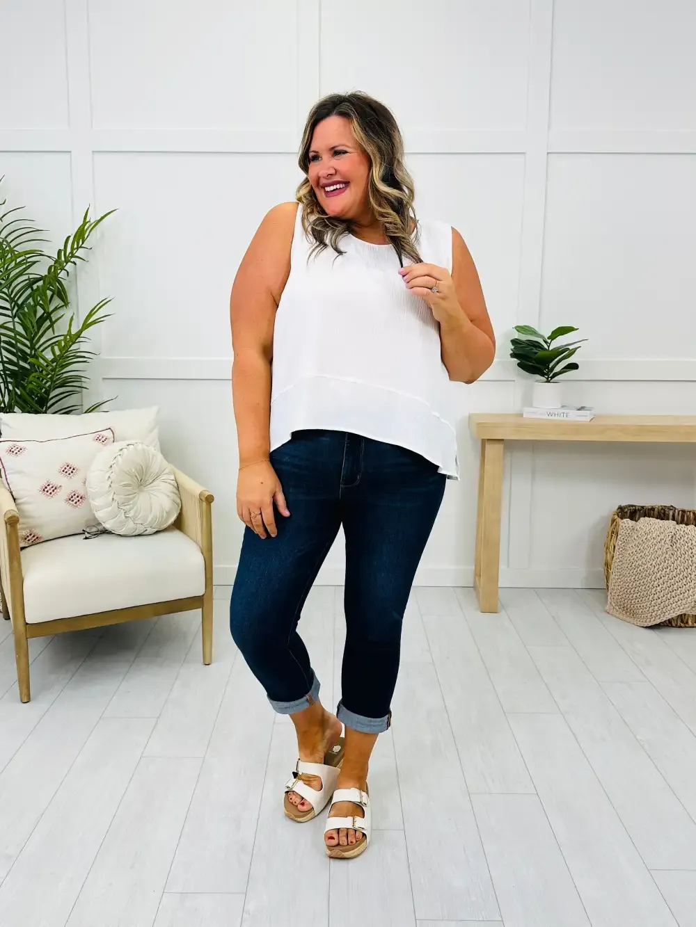 Judy Blue REG/CURVY Here Comes The Sun Capris