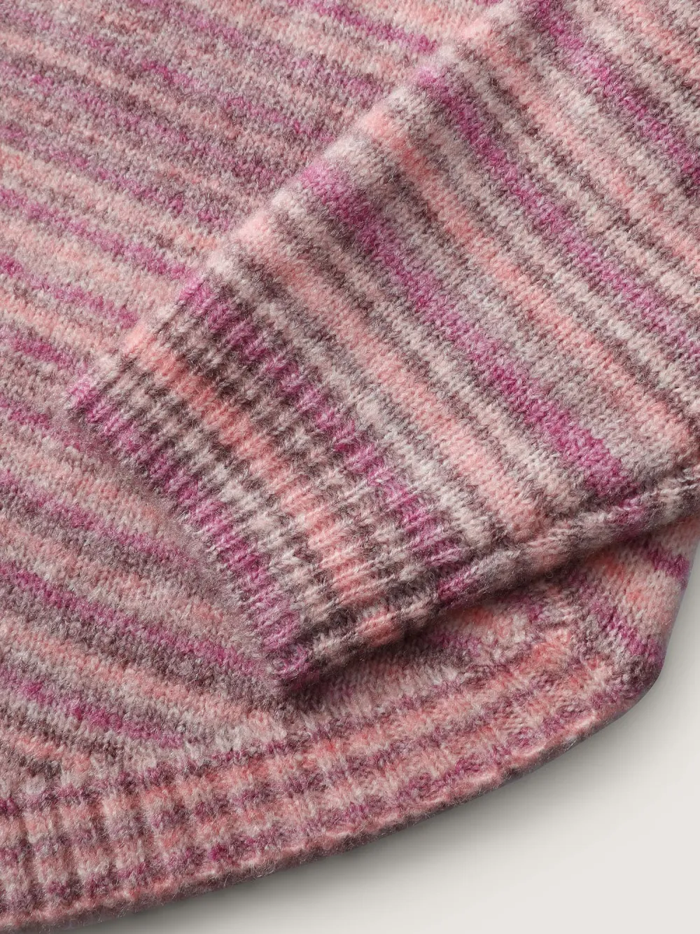 Ribbed Texture Curvy Hem V-Neck Pullover