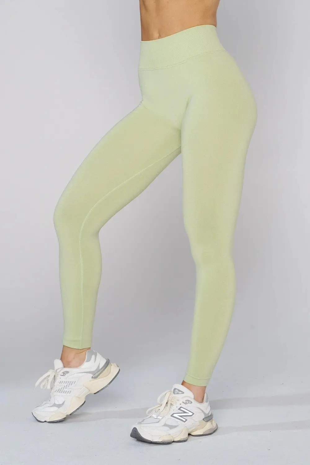 W233 - Curve seamless legging