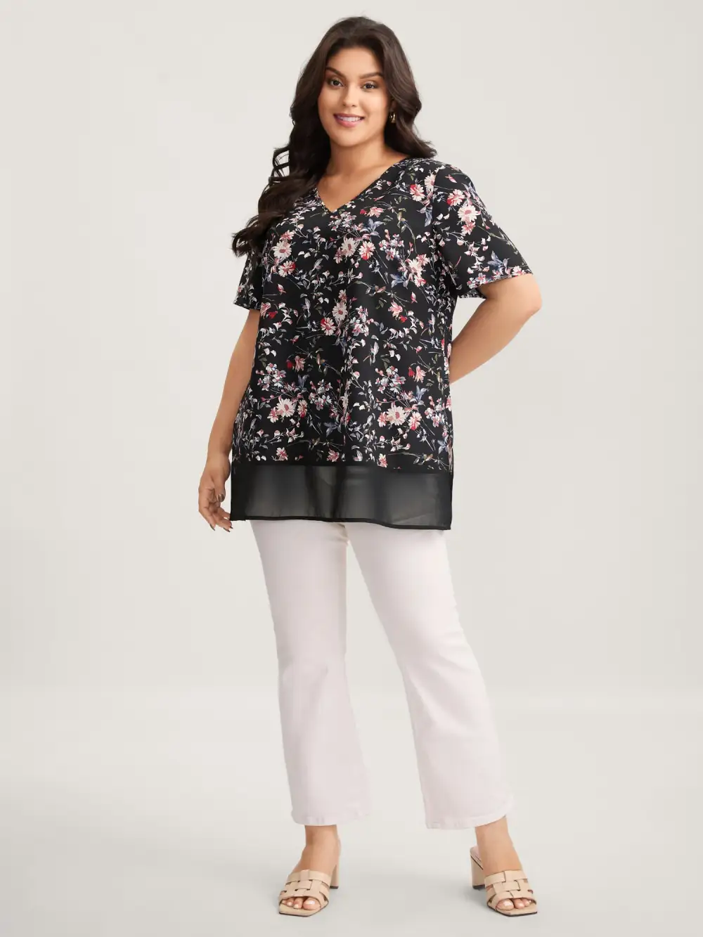 Garden Print Spliced V-Neck Blouse