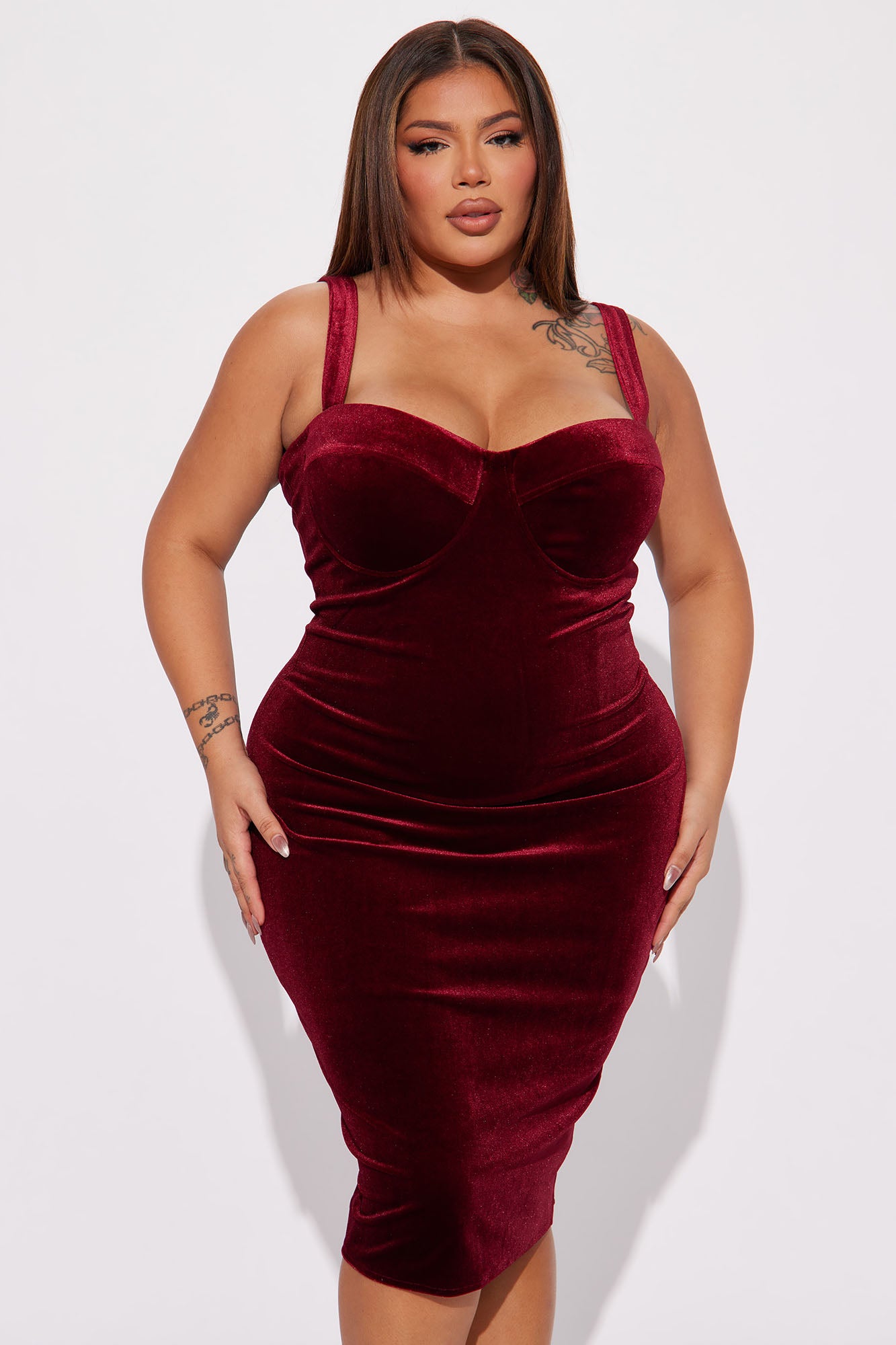 Late Night Romance Midi Dress - Burgundy