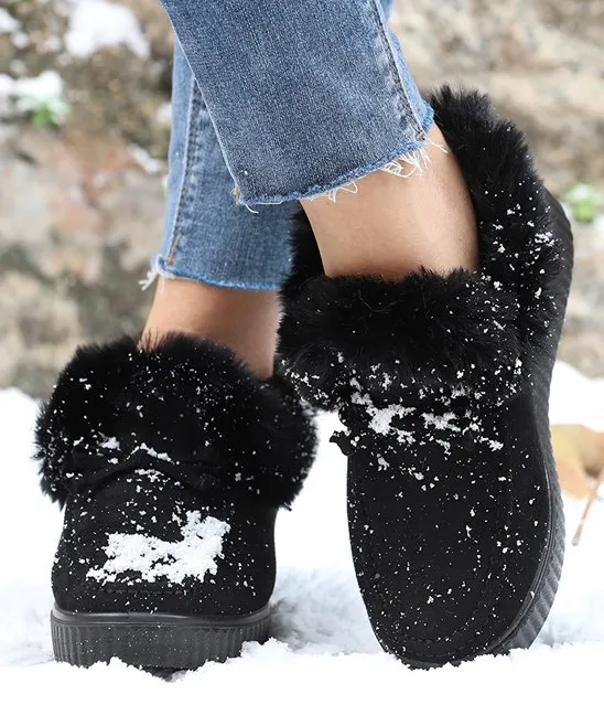 Black Faux Fur-Lined Snow Boot - Women