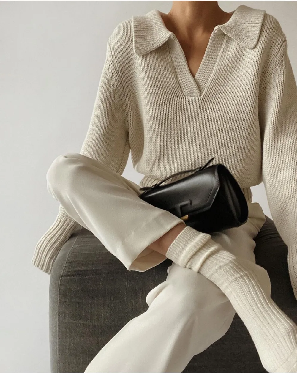 Chic Solid Color Lapel Sweater