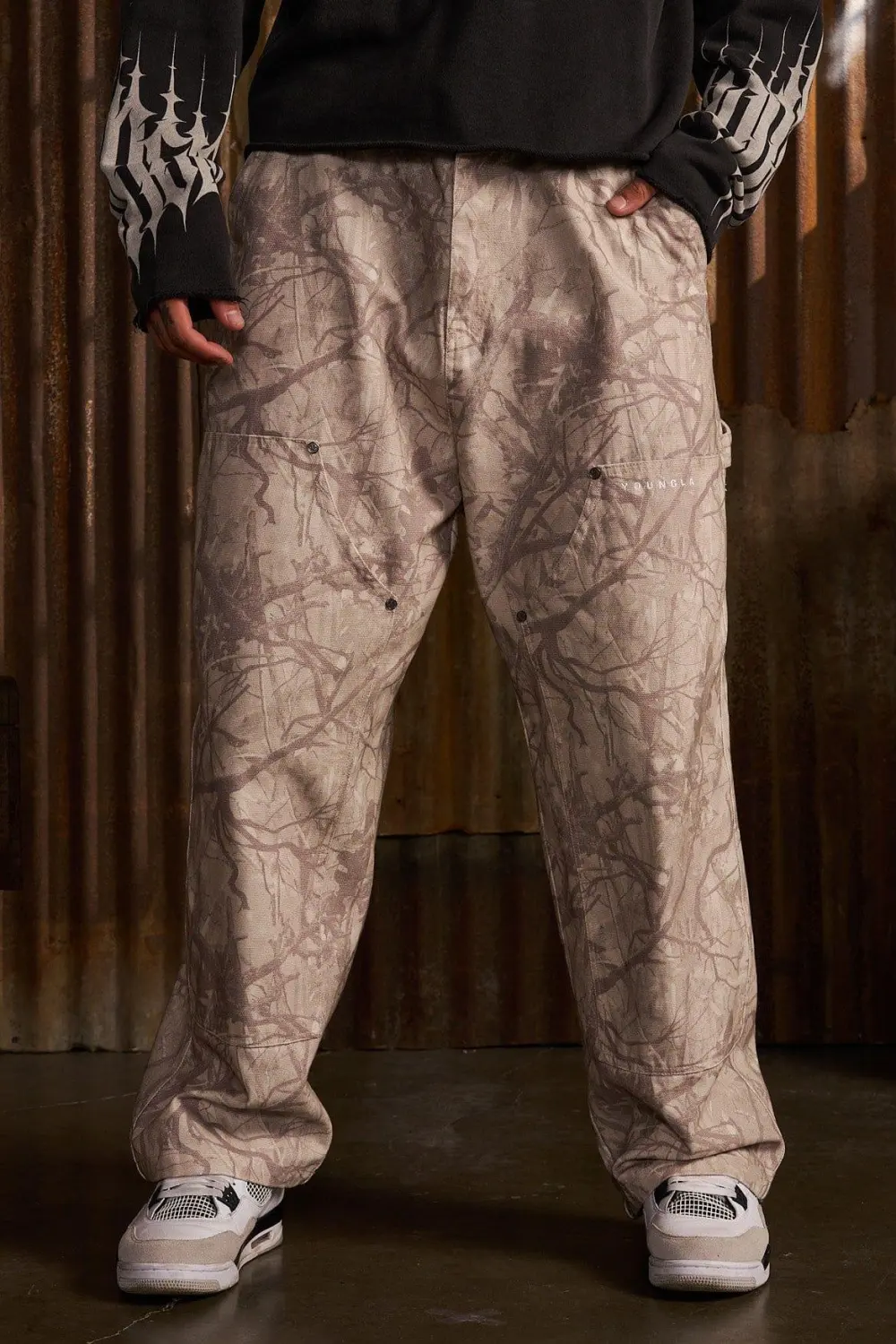 2059 - Carpenter Tree Camo Jeans