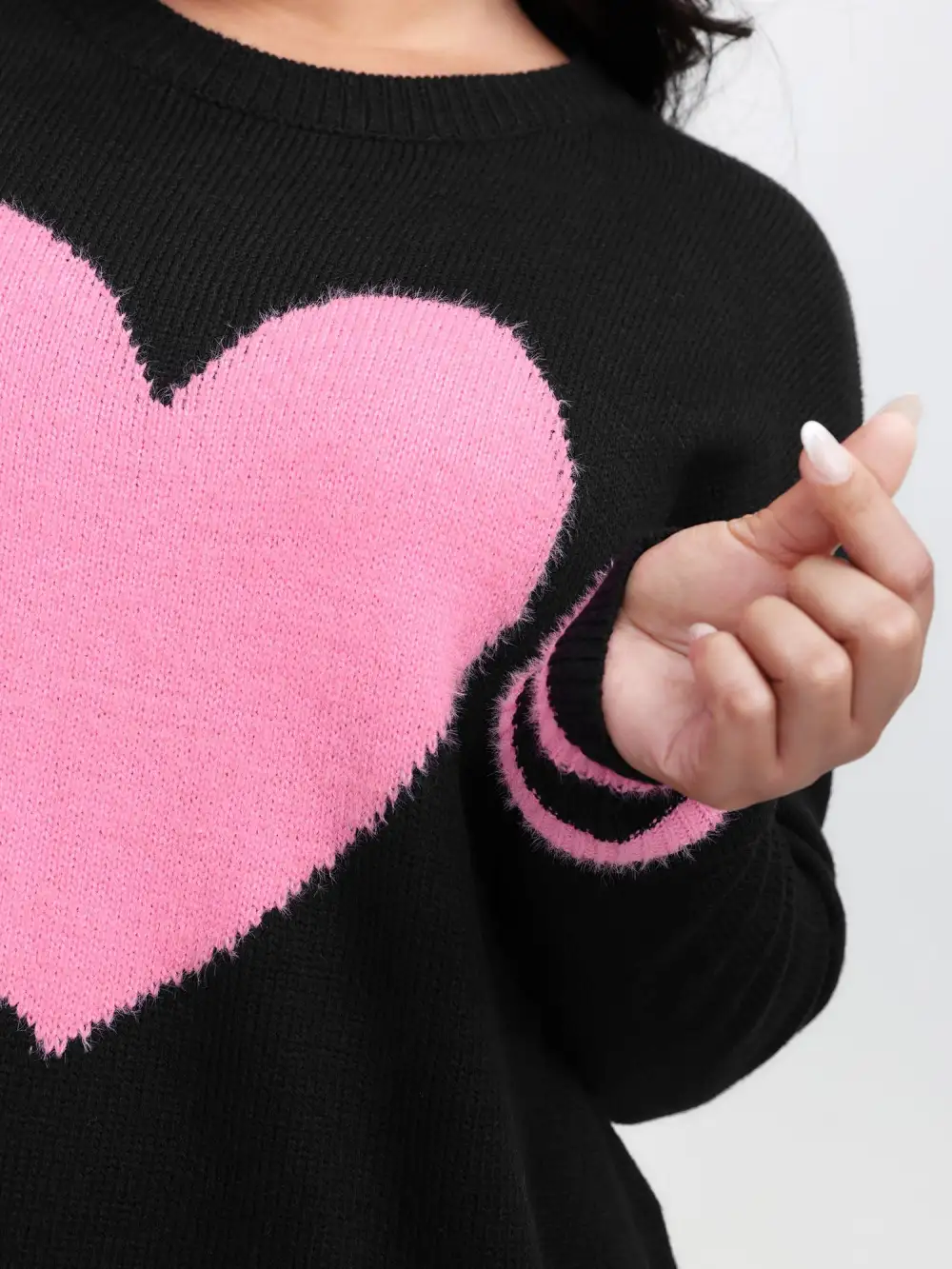 Heart Motif Textured Contrast Pullover