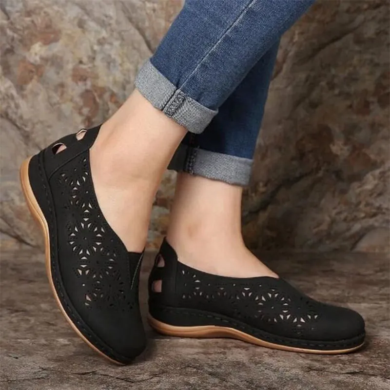 Women's Hollow Out Round Toe Flat Sandals