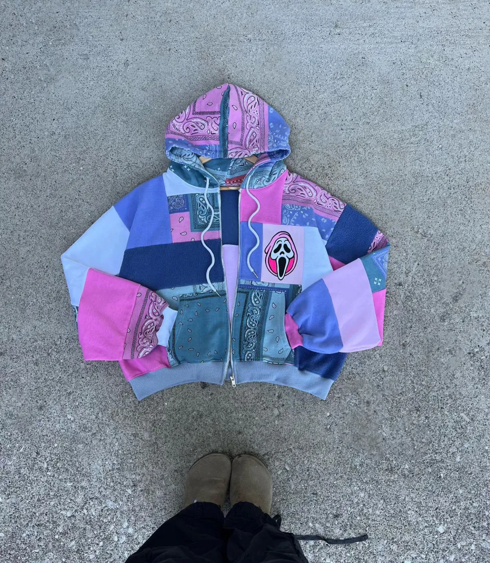 Good Pink how perfect and cozy piece for your Halloween day
