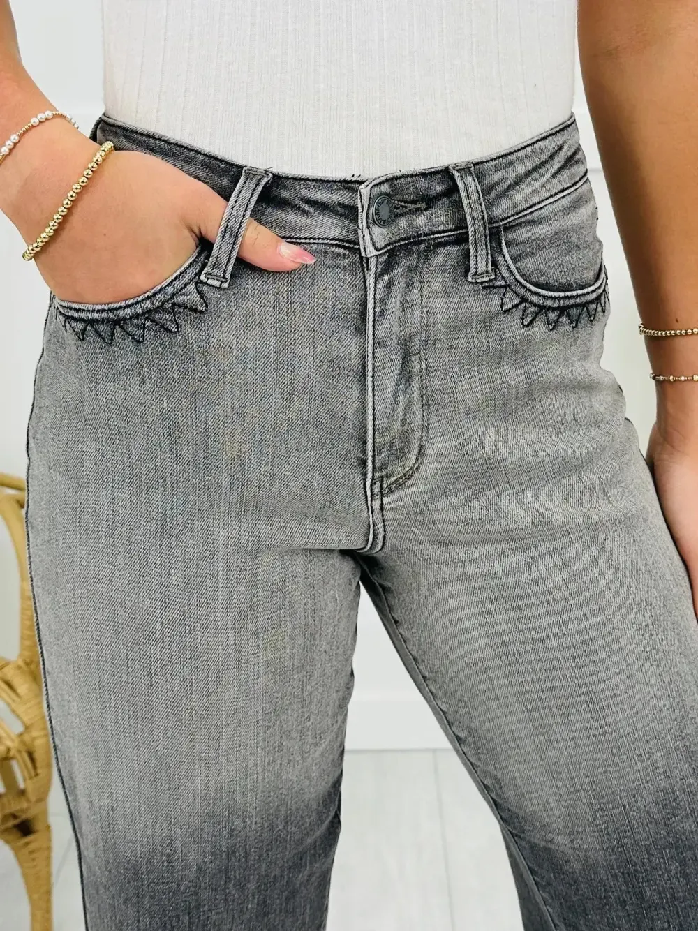 Judy Blue Pocketful of Charm Cropped Wide Leg Jeans