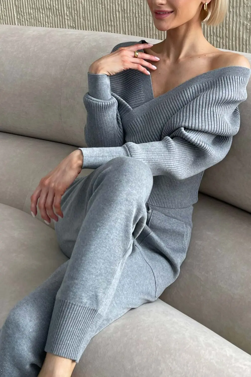 Dolman Sleeves Off Shoulder Ribbed Knit Sweater Pants Suits