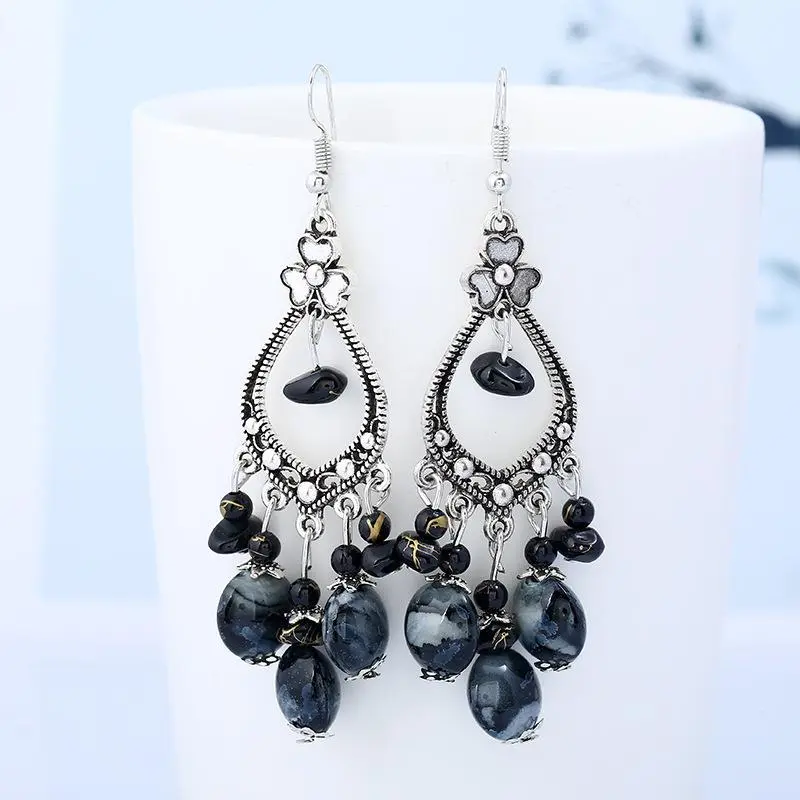National Romantic Su Retro Long Carved Earrings
