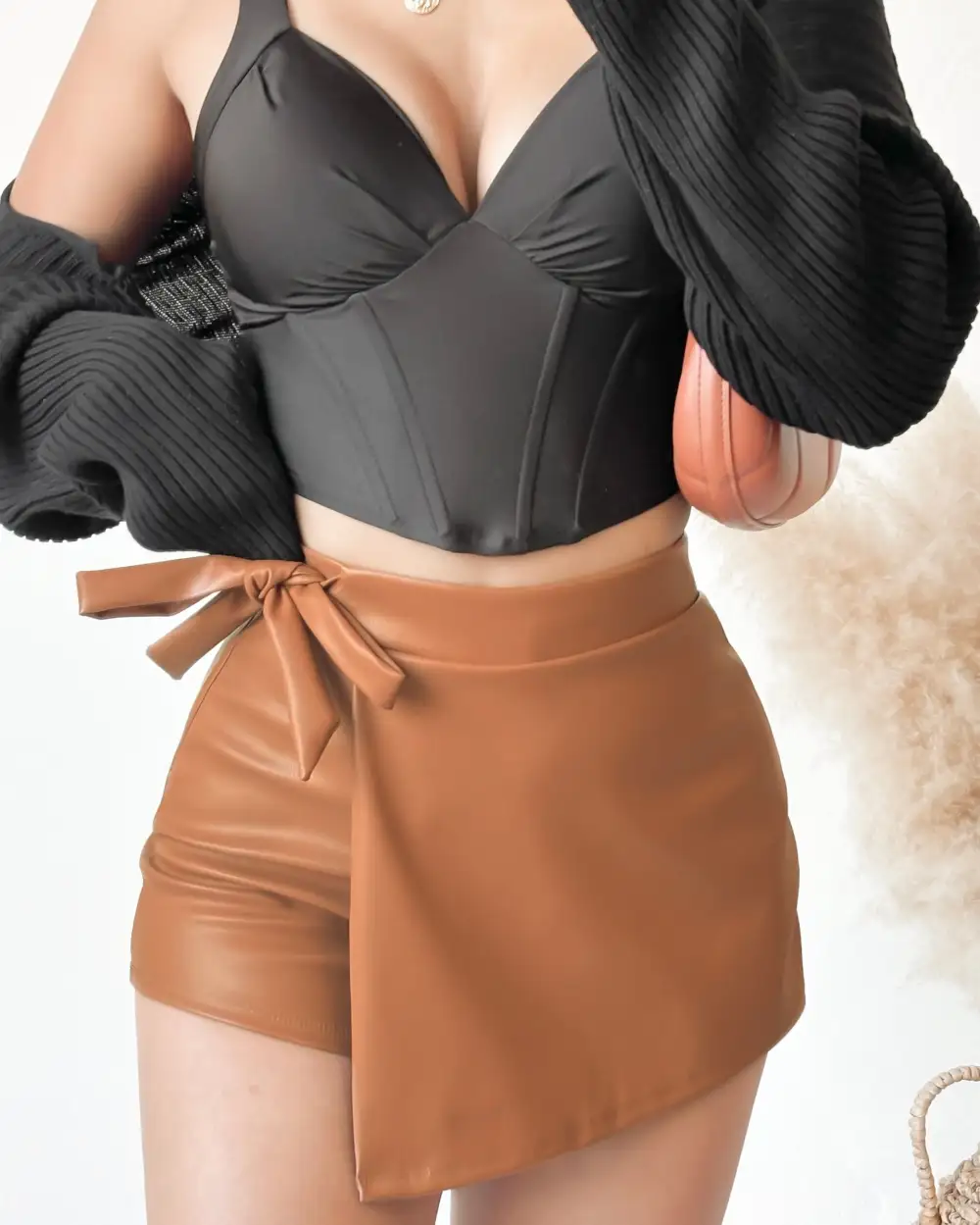 EVELYN PLEATHER SKORT (RUST)