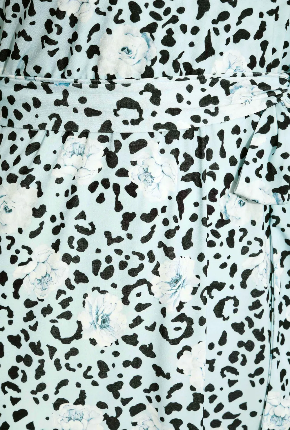 YOURS LONDON Curve Blue Leopard Print Halter Neck Maxi Dress