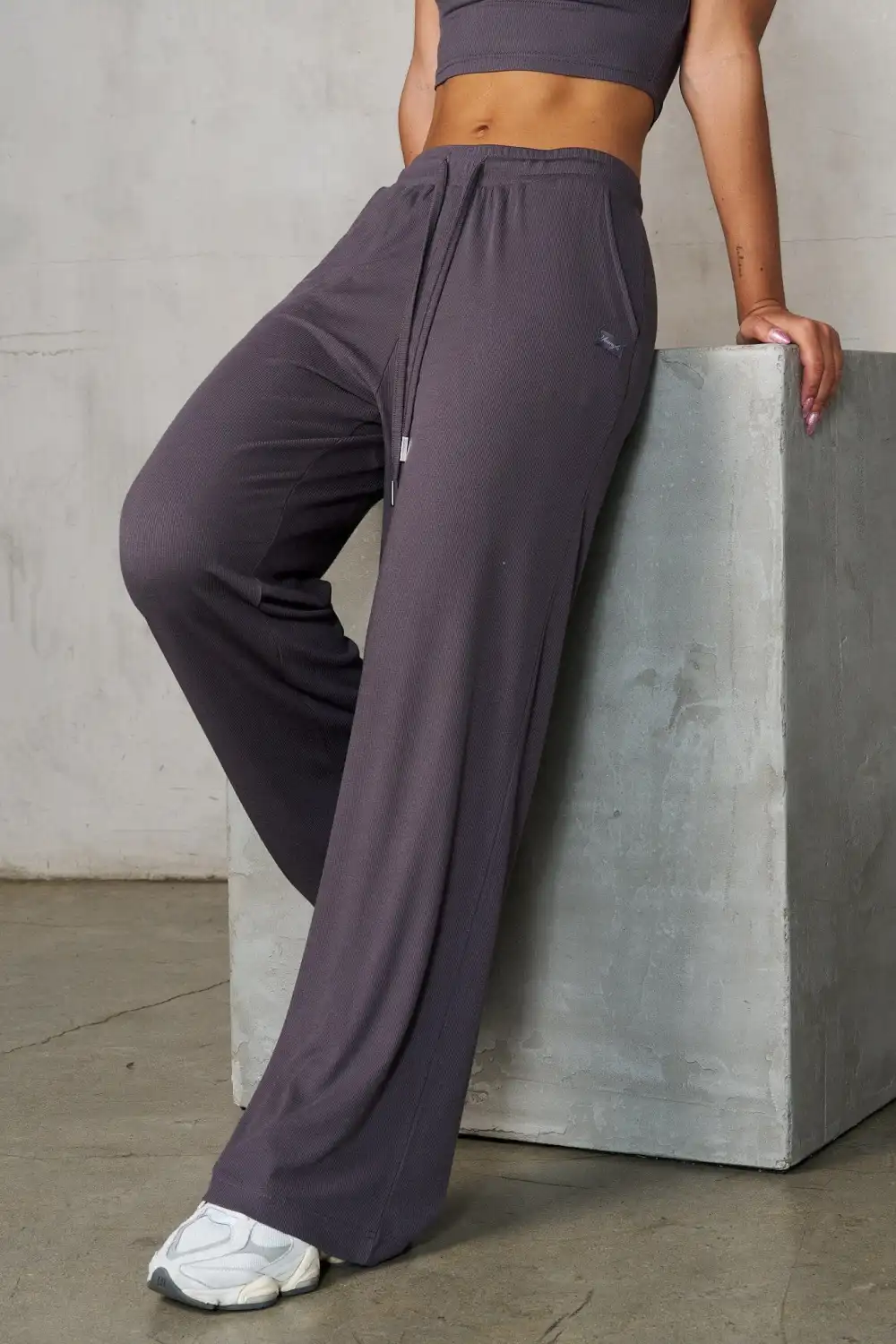 W249 Ivy Ribbed Pants