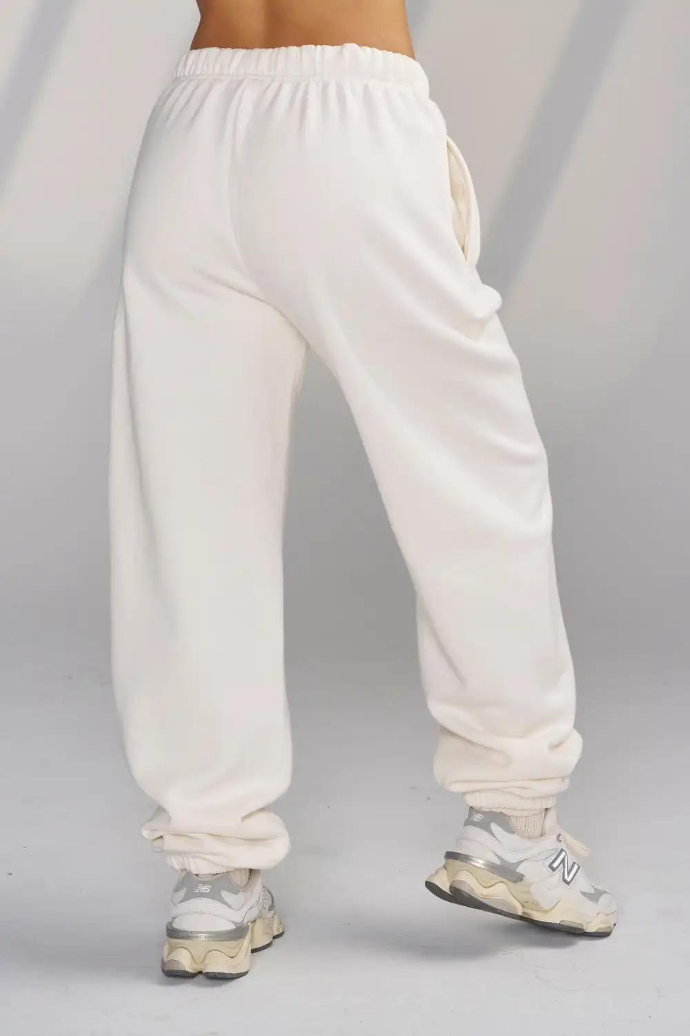 W226 - Teddy Jogger