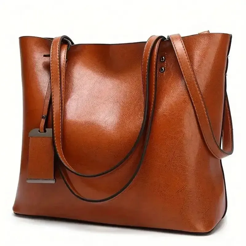Stylish and Versatile Leather Bag