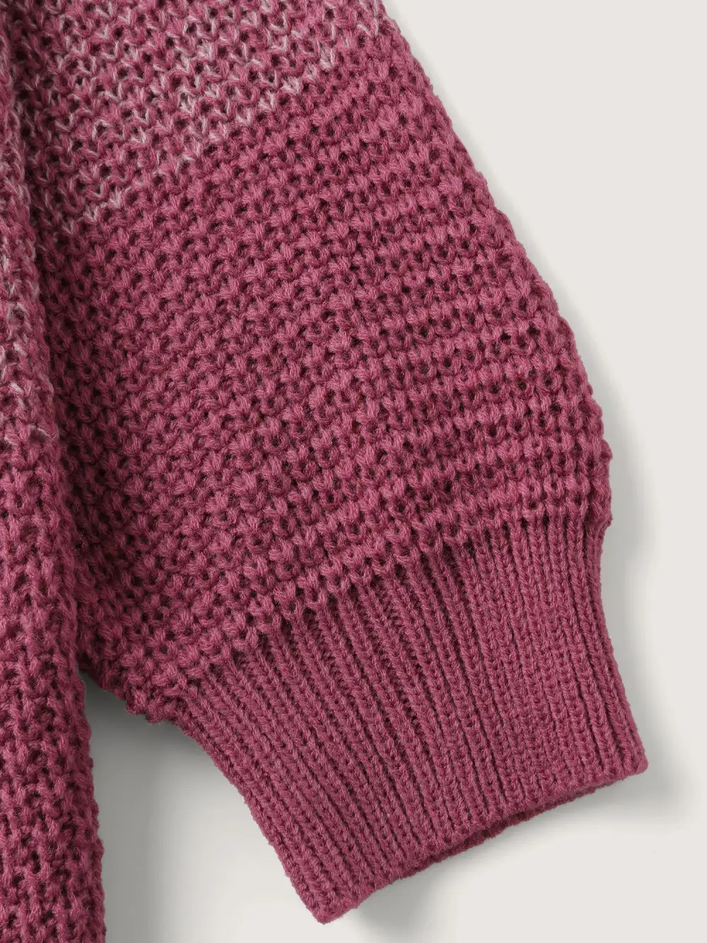 Colorblock Tissue-Textured Split Pullover